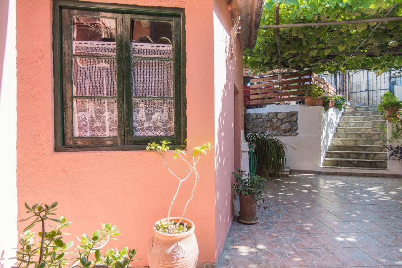 Tzeris House Villa Doukades Exterior photo